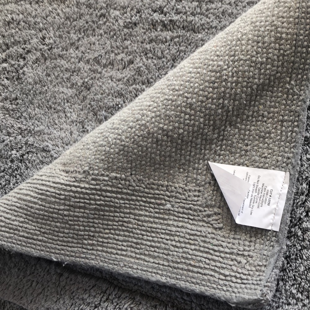 2 PIECE BATH RUGS / EMMERSON COLLECTION - Picture 3 of 7